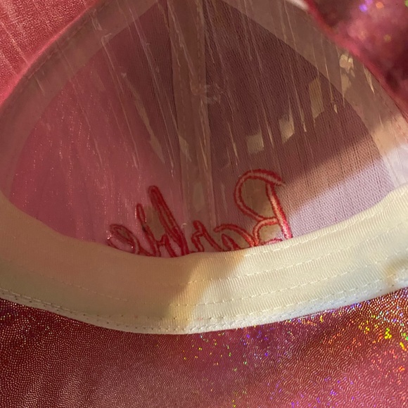 Pink Barbie hat, new without tag, one size fits most - Picture 4 of 11